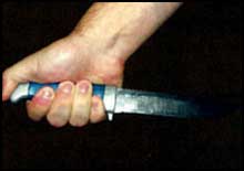 Закарпаття: У парку міста Мукачева  ножем порізали 59-річну жінку