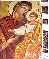 Плачуча ікона із Закарпаття зціляє жителів Тернопільщини
