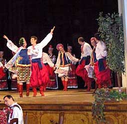 Закарпатський народний хор зачарував Братиславу і Пряшів