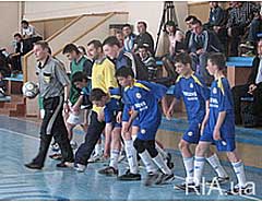 Школярі з Ужгорода й Мукачева взяли участь у змаганнях із футболу "Діджус-гол" у Тернополі