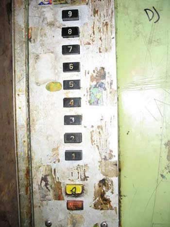 Закарпаття: В Мукачеві крадіжки гальмівних котушок двигунів ліфтів набули загрозливого характеру