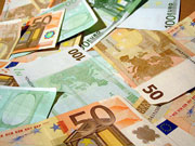 Верхня межа "зеленого коридору" для перевезення валюти через кордон збільшена до 10 тисяч євро