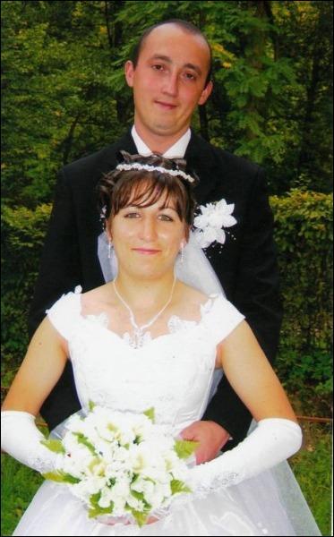 Роман Ходжаніязов із дружиною Оксаною на власному весіллі у вересні 2006 року (фото із сімейного архіву родини Ходжаніязових) 