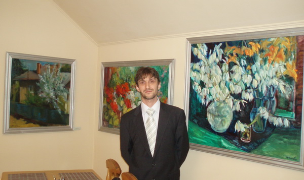 В Ужгороді відкрилася виставка художника Віктора Миговича