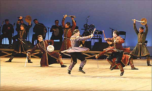 Любов і війну привіз в Ужгород Національний балет Грузії
