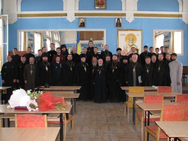 Відбувся третій випуск магістрів та бакалаврів Ужгородської Української Богословської Академії