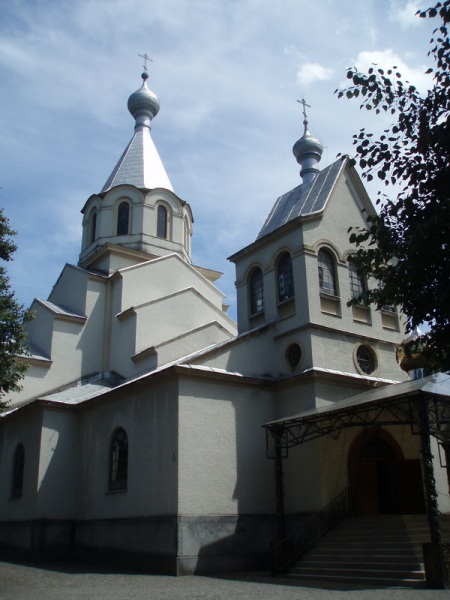 Петро-Павлівська православна церква була одним із снайбільших довоєнних храмів Закарпаття