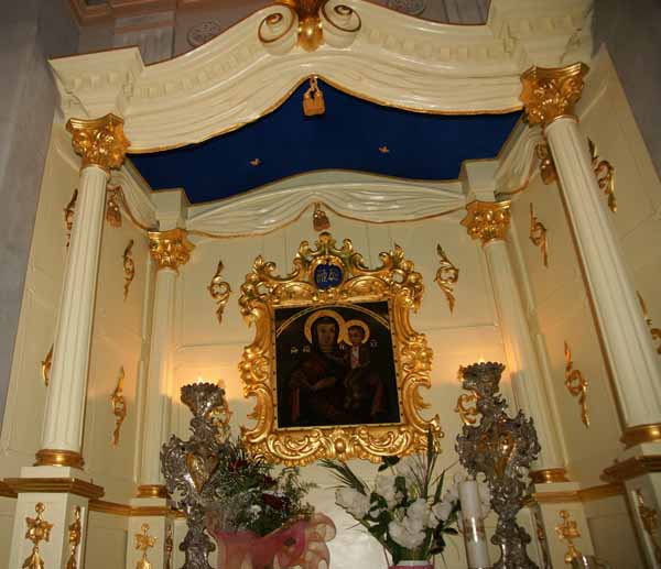 За кошти доброчинців відреставровано каплицю в Христовоздвиженському греко-католицькому кафедральному соборі Ужгорода