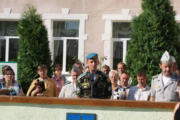253 ліцеїсти розпочали новий навчальний рік у Мукачівському ліцеї з посиленою військово-фізичною підготовкою