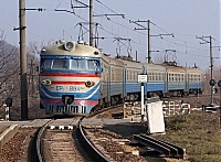 С 25 декабря по 15 января в поезд "Киев-Ужгород" можно сесть со своим автомобилем