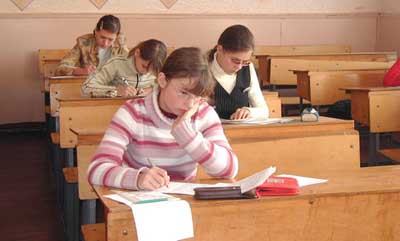 На Закарпатье общественные организации и СМИ будут наблюдать за процессом внешнего независимого оценивания знаний выпускников школ