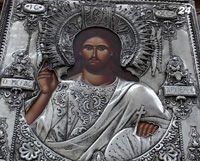 Конфискованные копии старинных византийских икон передали одной из церквей Ужгорода
