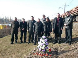 Закарпатские милиционеры почтили память коллеги, погибшего 10 лет назад от бандитской пули