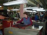 Ужгородская обувная фабрика организовала мини-ярмарку вакансий