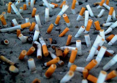 В Ужгороде обменивали сигареты на витамины