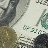 Долар на міжбанку знову росте