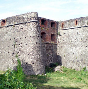 На Закарпатті руйнується Ужгородський замок
