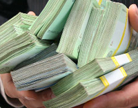 На Закарпатті банківські працівники через "ліві" кредитні картки привласнили 328 тисяч гривень