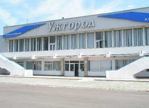 Ужгородський мер вимагає з аеропорту майже 37 мільйонів