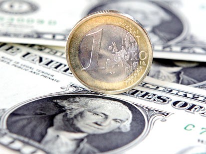 Торги на міжбанківському валютному ринку відкрилися в діапазоні 7,613-7,6455 грн/дол.
