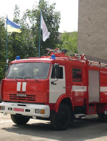 Закарпаття: Виноградівський гарнізон пожежної охорони поповнився новим пожежним автомобілем