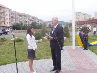 Як у Мукачеві відзначали День Державного Прапора