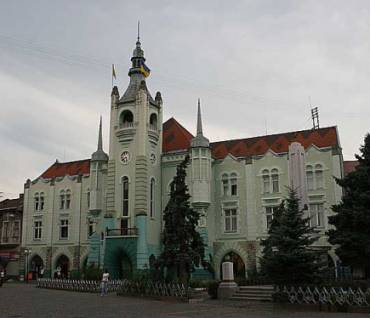 Старовинна школа Мукачева стала новою 