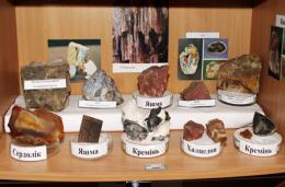 Більшість експонатів Мінералогічного музею УжНу зібрала Валентина Стрюкова з Берегова