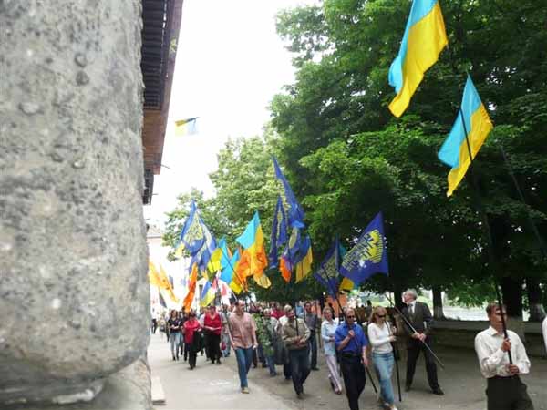 На Закарпатті створили обласний Народний комітет захисту України (РОЗШИРЕНО)