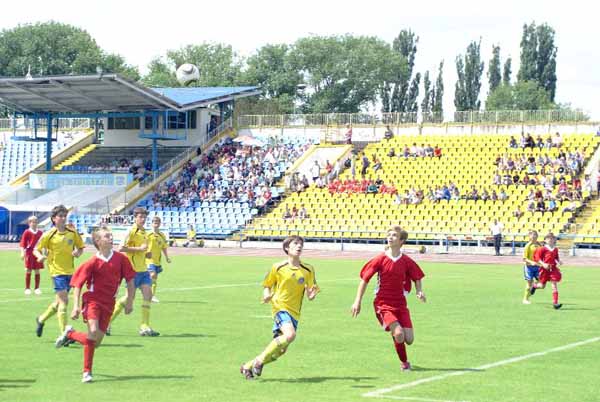 На Закарпатті завершилися чергові фінальні матчі чемпіонату Дитячо-юнацької футбольної ліги