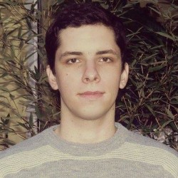 Максим Молнар