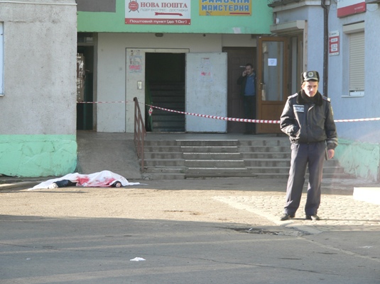 Студент, що випав з 16-поверхівки в Ужгороді – родом з Мукачівщини