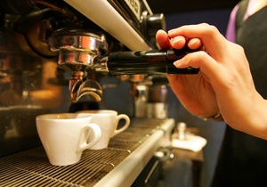 Кофеїн підвищує швидкість розпізнавання мозком добрих слів