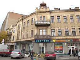 В Ужгороді «ремонтуватимуть» палац, де розміщалися Гестапо та КДБ?