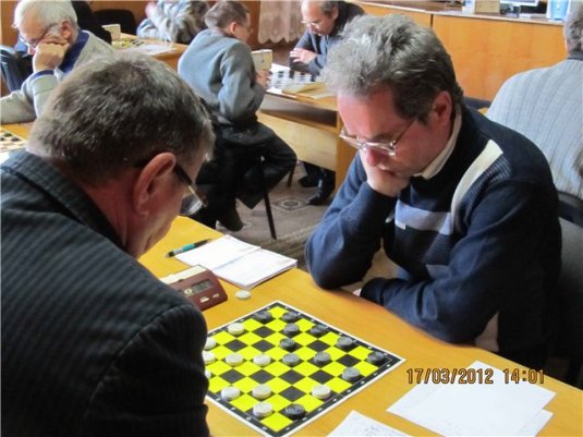 Чемпіонат Закарпатської області з шашок виграв житель Мукачівщини