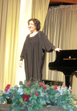 В Ужгороді прозвучали фортепіанні шедеври у виконанні  Етелли Чуприк (ФОТО)