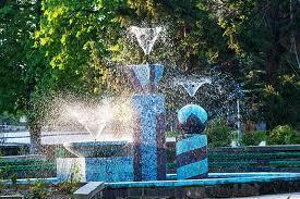 В Ужгороді вже працюють два фонтани