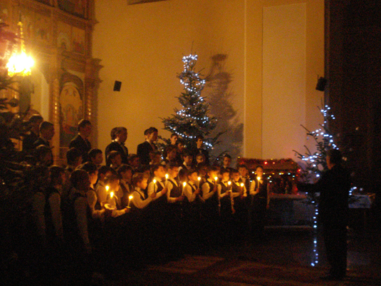 Різдвяні концерти хору хлопчиків та юнаків з Мукачева пройдуть в Мукачеві та Ужгороді