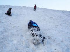На Закарпатті знайшли одного з двох сноубордистів, накритих лавиною