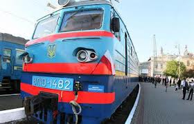 На свята на сполученні Ужгород-Київ курсуватиме додатковий поїзд