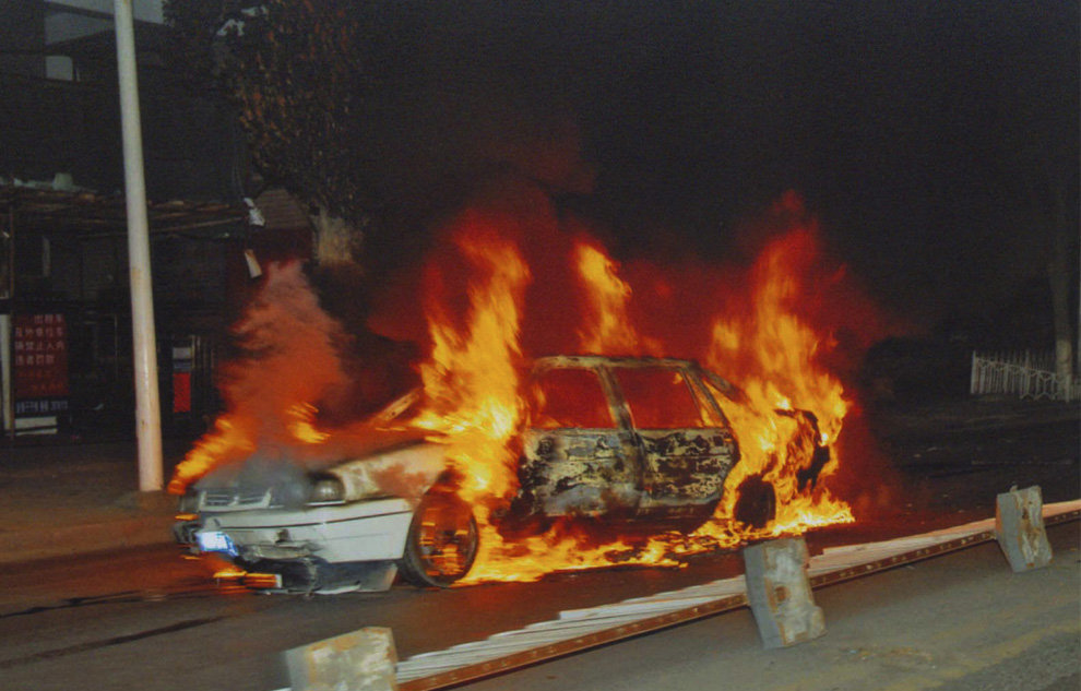 У Ключарках BMW вилетіла в кювет і загорілася