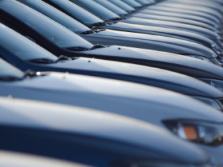 Закарпатські депутати просять уряд скасувати спецмито на імпортні автомобілі