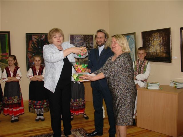В  Ужгороді презентували дитячу книжку словацькою мовою (ФОТО)