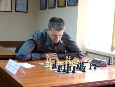 Чемпіоном Мукачева зі швидких шахів став Роберт Орос (ФОТО)