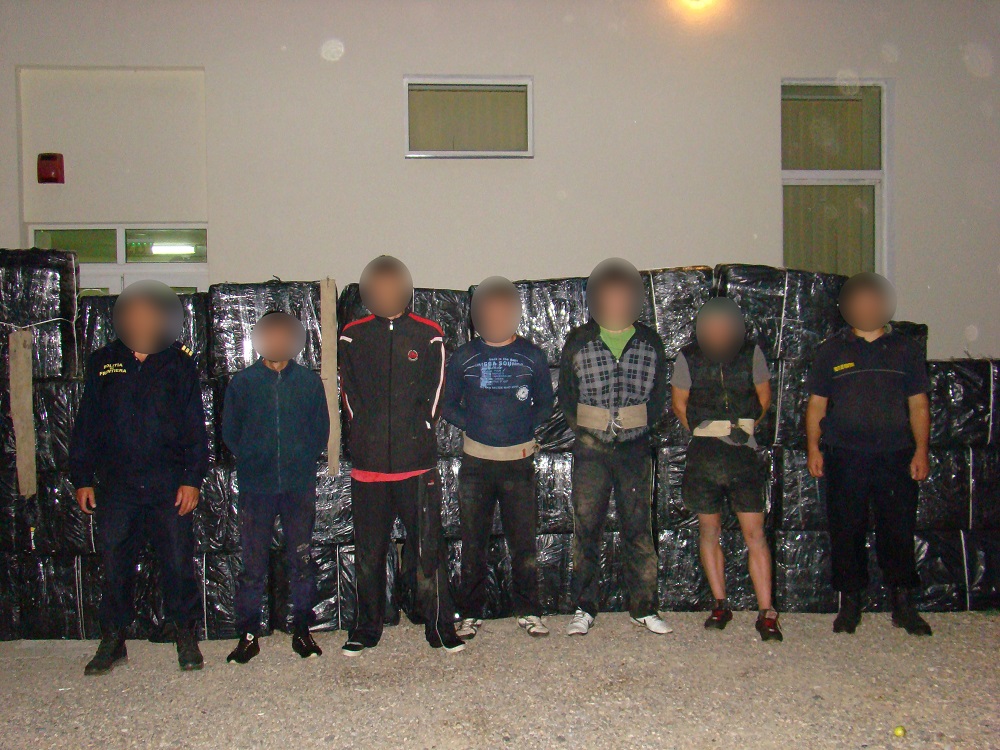 У Румунії пострілами затримали 7 контрабандистів з Закарпаття (ФОТО, ВІДЕО)