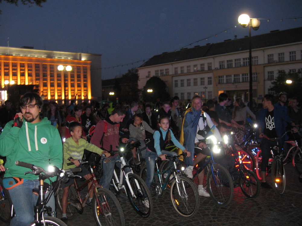 В Ужгороді "Веловаренням" офіційно закрили велосезон (ФОТО)