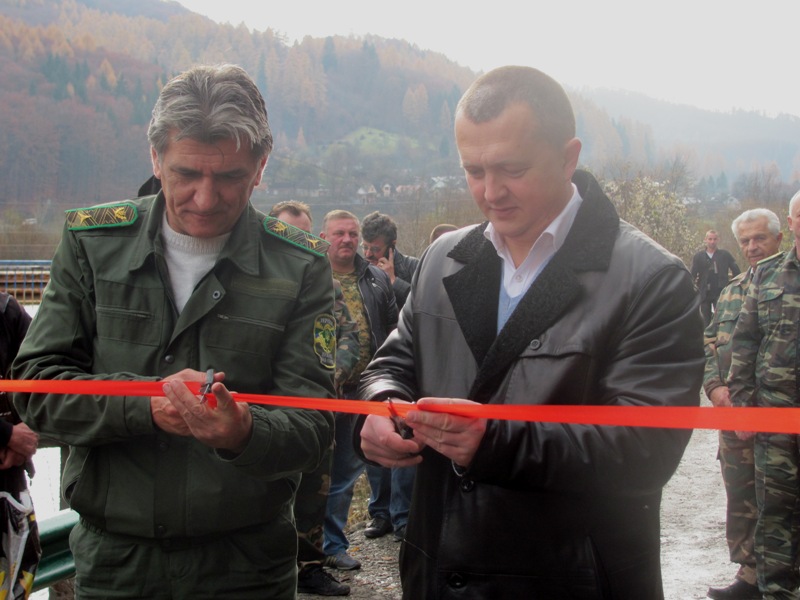 На Рахівщині відкрили нову лісову дорогу вартістю майже у півмільйона грн (ФОТО)