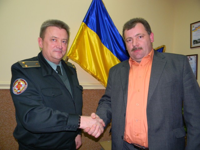 Керівництво мукачівського військового шпиталю та Іршавського району уклали угоду про співпрацю (ФОТО)