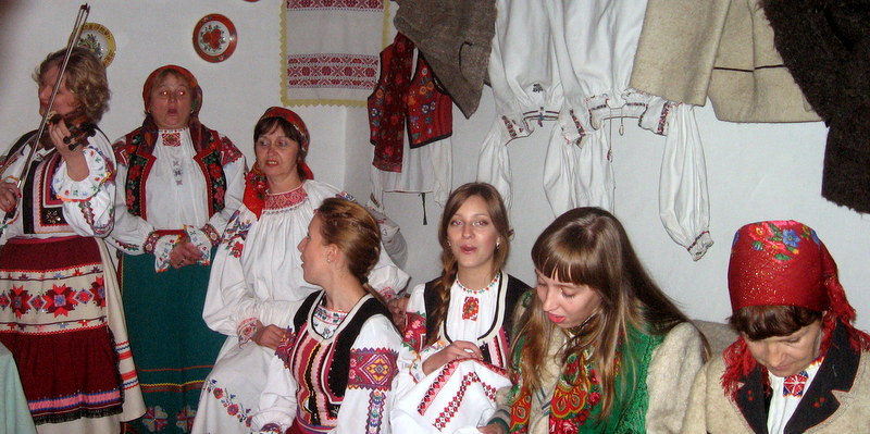 В Ужгороді проводитимуть народні ворожіння до свята Андрія Первозванного (ФОТО)