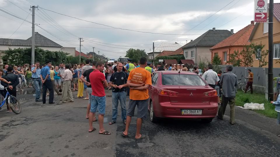 Блокування траси в Страбичові тривало 8 годин (ФОТО)